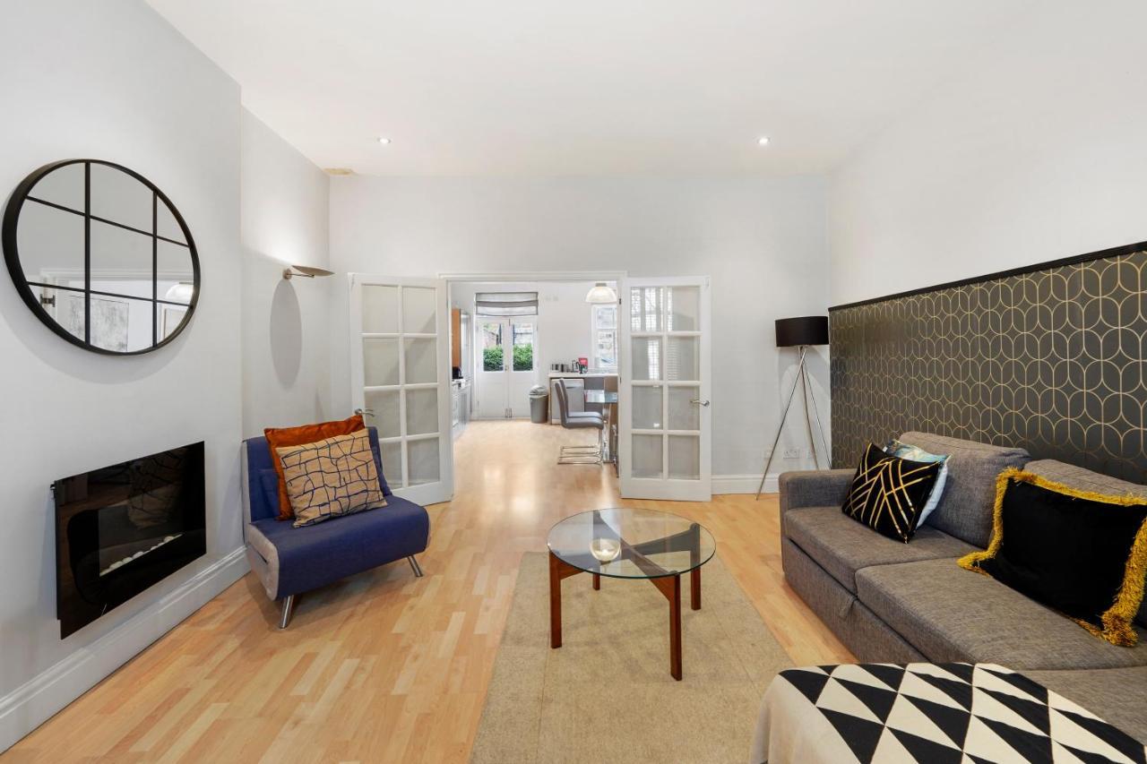 Pristine Stylish Townhouse On The Stray! - Sleeps 9 Villa Harrogate Exterior photo